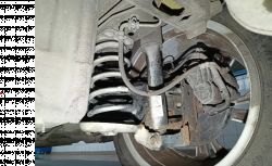 Ocena korozji podwozia Astra K 2018 na podstawie zdjęć - wasze opinie?