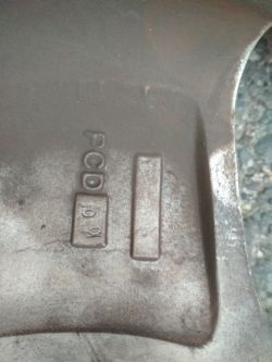 Czy mogę zamontować opony 195/65 r15 na felgę 195/55 r15?