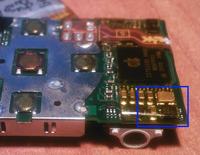 iPod shuffle gorący przy próbie ładowania, nie ładuje