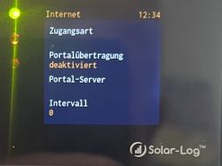 Ekran urządzenia Solar-Log z menu internetowym i wyłączoną transmisją portalu