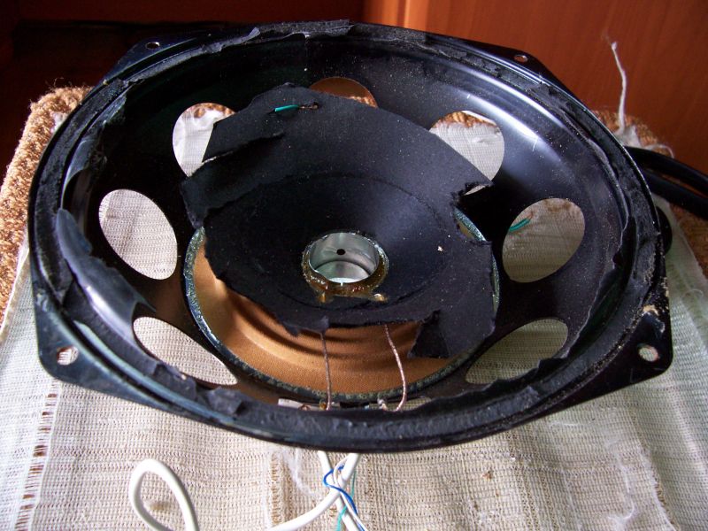 Subwoofer ekstremalnie budżetowy, ze śmieci Subwoofer ekstremalnie budżetowy, ze śmieci