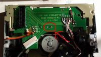 Blaupunkt Florida RD 168 CD - Czy brak elementu na płytce wpływa na odczyt płyt?