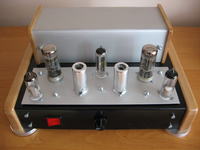 Wzmacniacz lampowy 2xEBL21, 2xEF80, 2xEM80, EZ81 Wzmacniacz lampowy 2xEBL21, 2xEF80, 2xEM80, EZ81