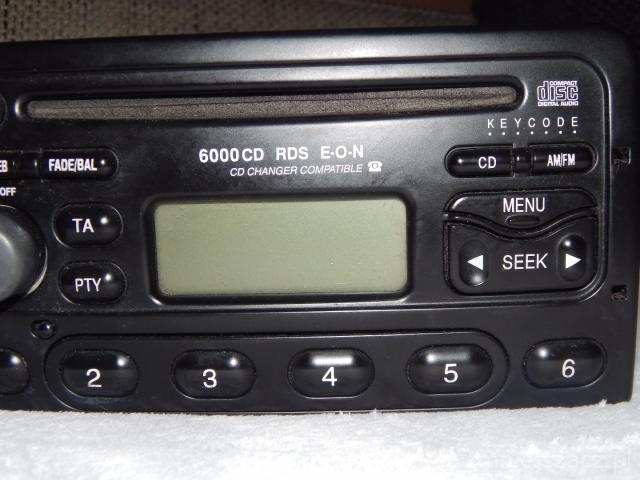 Focus MK1 2002 - Radio 6000CD - how to make AUX entries ??