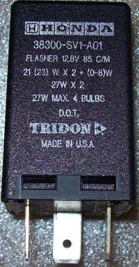 Honda Civic VI 5D - Kierunkowskazy przestają migać, przerywacz do wymiany?