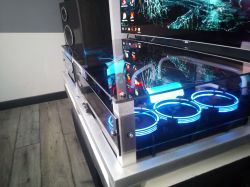 Altus 300 - wiem, że to już było, ale...