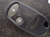 Honda Civic - Identyfikacja diody w pilocie zamka centralnego (3V)