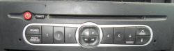 Renault Laguna II 2007 - Brak wyświetlenia kodu na radiu, tylko pikanie