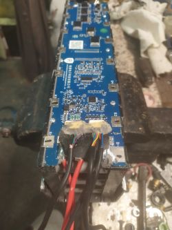 - Hulajnoga elektryczna,odcinanie prądu na kilka minut