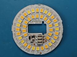 £1 Wnętrza inteligentnych żarówek: IKEA Tradfri LED2003G1, Ener-J SHA5262, niemarkowy PIR, Yi