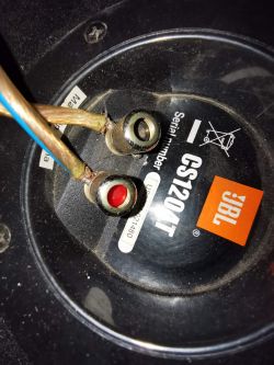 Wymiary skrzyni dla dwóch głośników JBL CS1204T w car audio