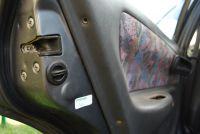 Toyota corolla E11 , demontaż osłony wewnętrzej lewych drzwi tylnych Toyota corolla E11 , demontaż osłony wewnętrzej lewych drzwi tylnych