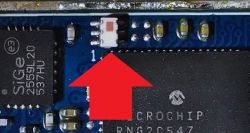 Wnętrze modułów WiFi RN131 i RN171 (co kryje się pod ekranem?) Wnętrze modułów WiFi RN131 i RN171 (co kryje się pod ekranem?)