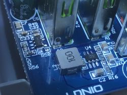 Electronic Components on LDNIO SEW3452 Circuit Board Close-up of electronic components on the LDNIO SEW3452 circuit board