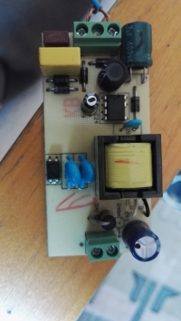 Co to za element elektroniczny na zdjęciu? Co to za element elektroniczny na zdjęciu?