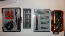 Porównanie zestawów wkrętaków na małe bity.