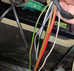 Volkswagen Touran 2004r - Połączenie oryginalnego radia RCD310