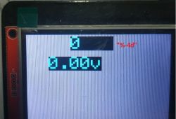 Wyświetlenie wartości napięcia na wyświetlaczu TFT LCD