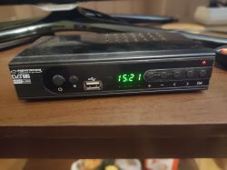 Dlaczego nie mogę sterować dekoderem DVB-T2 za pomocą pilota? Lista rezerwacji.