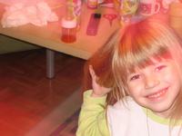 Canon A 80 czerwone zdjęcia na zoomie co się stało?