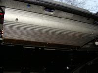 Co to za wzmacniacz? 6 kanałów Lenco Xplosion CA 330.