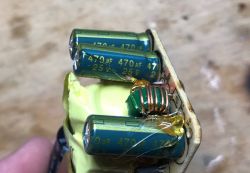 Miernik pojemności/ESR ESR70 - wnętrze, test, zasada działania na oscyloskopie Miernik pojemności/ESR ESR70 - wnętrze, test, zasada działania na oscyloskopie
