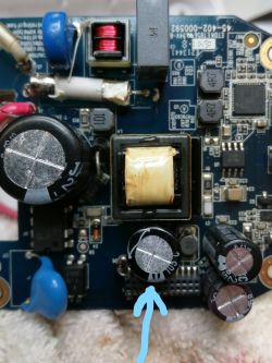 Vodafone Sure Signal V3: Fix Dead Unit with 470mfd 25v Capacitor & Save £70