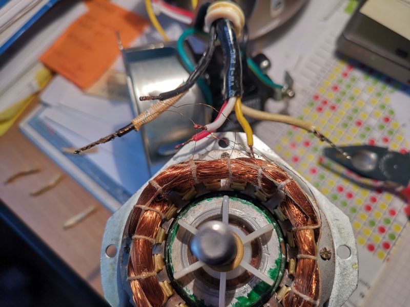 Poszukuję schematu do wentylatora biurkowego MF2200