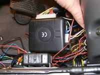 Czy ktos wie co to za alarm na fotkach?