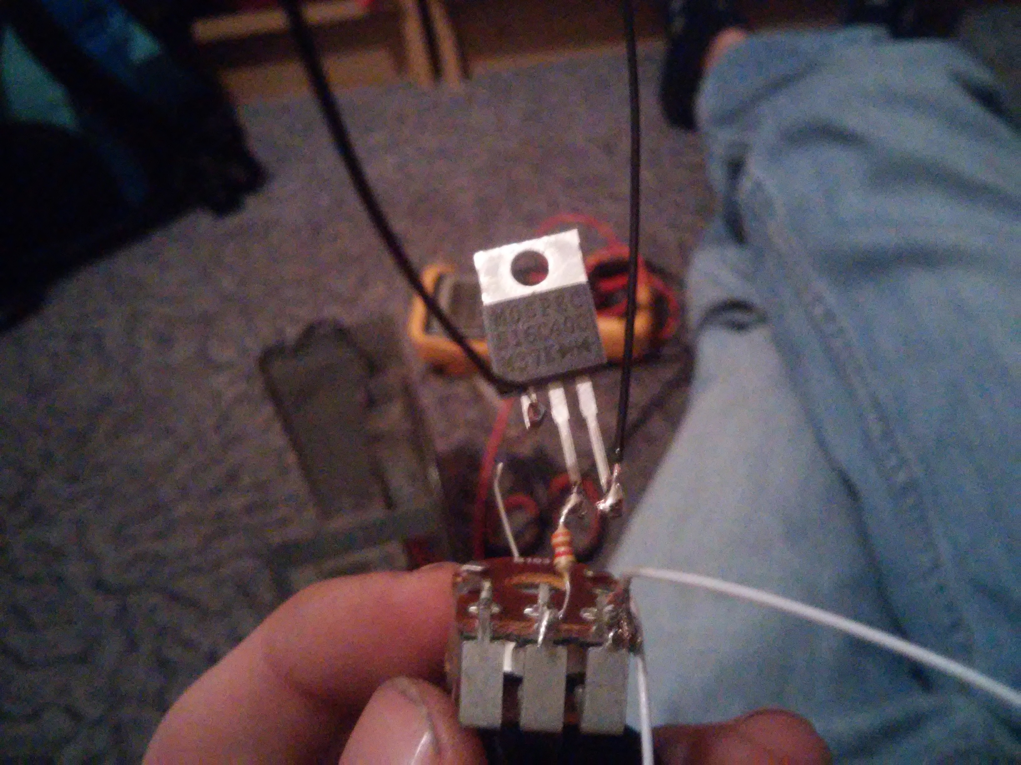 Regulator napięcia do e-papierosa 7V - brak regulacji potencjometrem