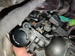 Jak ustabilizować sygnał z czujnika G336 klap kolektora 2.0 TSI CAWA (P2015)?