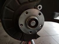 Restoring and Protecting Rusted Hub on Superb II 1.9TDi 77kw: ATE Discs, Pads and Calipers