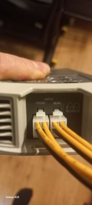 wzmacniacz rockford futsgate - jaki kabel do połączenia z radiem