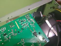 Uszkodzona przetwornica sieciowa w kostkarce do lodu CAMRY CR8073 - szukam schematów