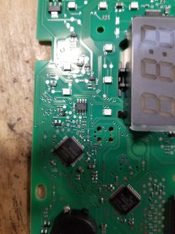 Błąd F20 w pralce Miele W1 model WDB030 - możliwa wina eeprom 24lc256