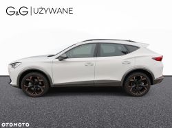 White SUV in side view on a white background, with “G&amp;G UŻYWANE” and “OTOMOTO” text.