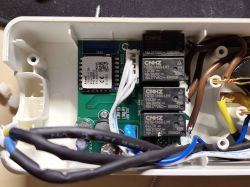 Interior of LSC Smart Connect power strip 3202888 with CB3S board.