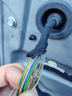 Golf IV - Podłączenie sterownika centralnego zamka GOLF IV