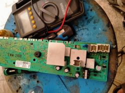 EWM 2100: Seeking R93 Resistor Value - Assistance Needed (with Images)