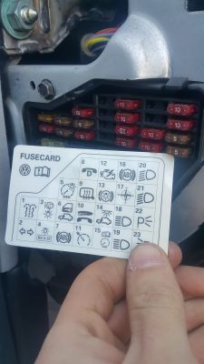 Passat B5 '97 1.6 Petrol Sedan: Rear Window Heater Blows Fuse 5 - Climatronics Impact Passat B5 '97 1.6 Petrol Sedan: Rear Window Heater Blows Fuse 5 - Climatronics Impact