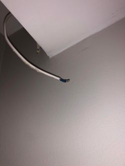 Jak naprawić oderwany kabel od paska LED?