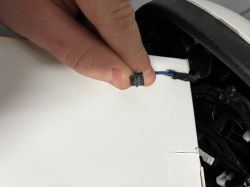 Poszukiwana wtyczka do lusterka Ford Mustang Mach-e - System BLIS - Gdzie kupić?