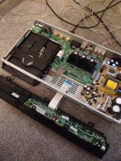Samsung ht-e5550 kino domowe - Kino każę zamknąć tackę