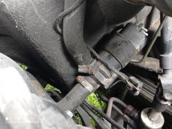 Identyfikacja przedmiotu na zdjęciu: kostka w Mercedes Benz Sprinter 313 CDI - funkcja i objawy
