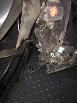 Części do Porsche Cayenne 3.0 TDI 2012r: lampa, migacz, nakładka na błotnik, zawieszenie