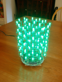 Cylinder z 95 diod RGB