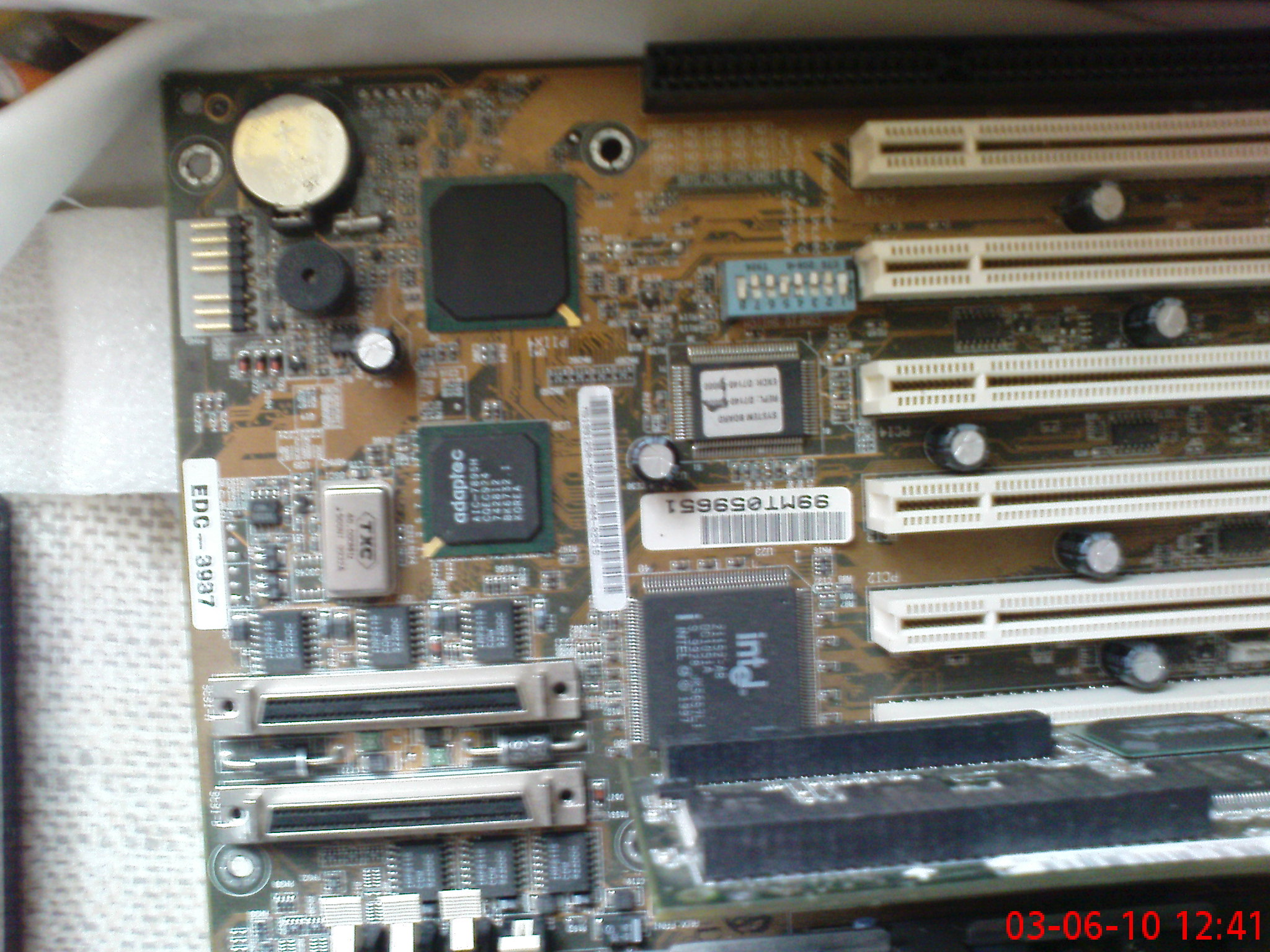 płyta główna 2xslot1 od HP NetServer E60 jaki max procesor