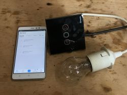 Smart włącznik światła ściemniacz QTouch WiFi [Schemat, protokół UART]