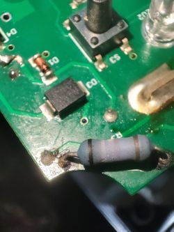 Jakie wartości ma opornik na zdjęciach? [Elektroda]