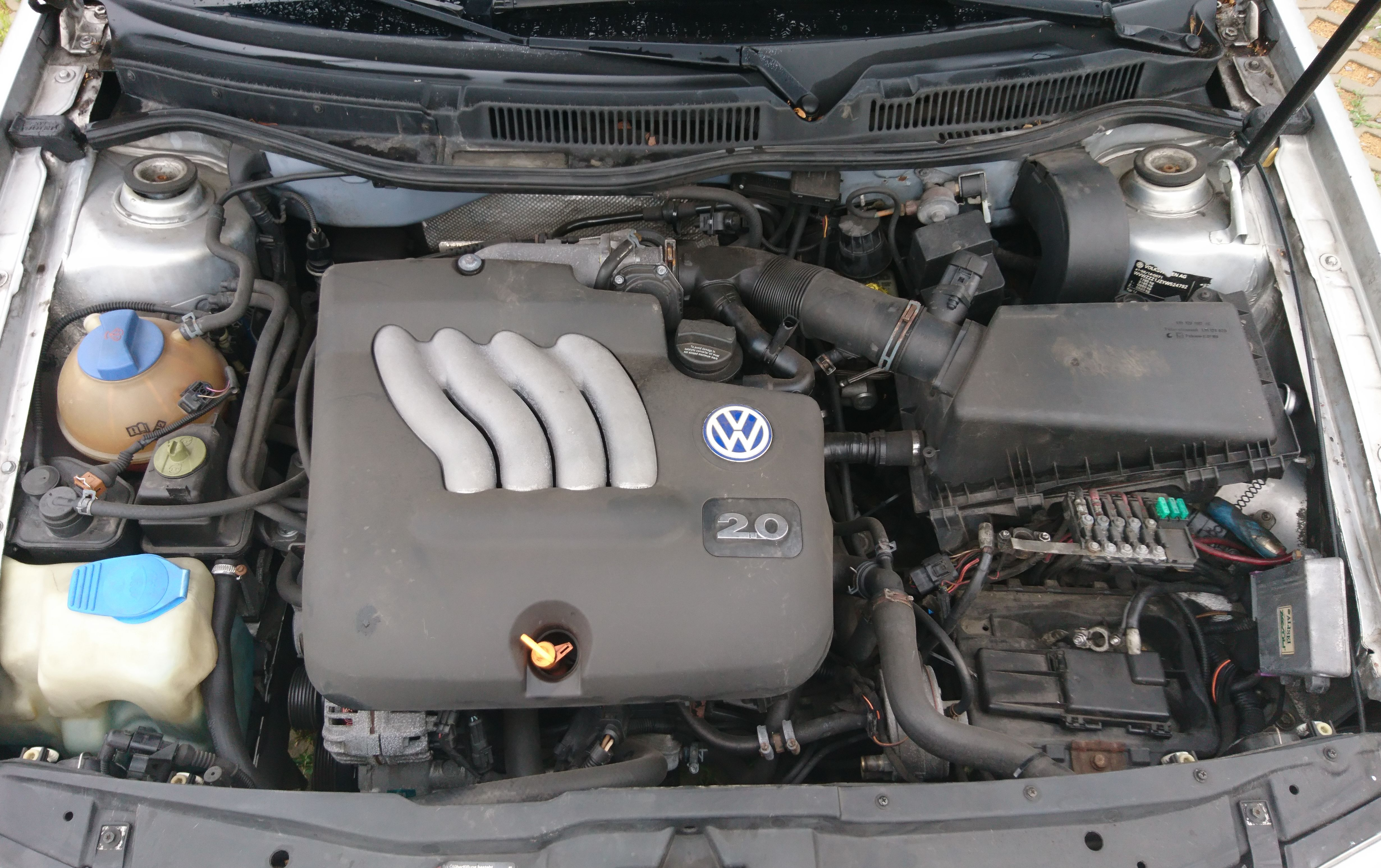 VW Golf 4 2.0 AQY V8 błędy VAG dziwne przewody